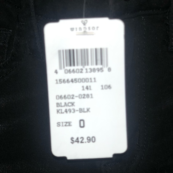 Windsor Black Ripped Jeans - Picture 3 of 6